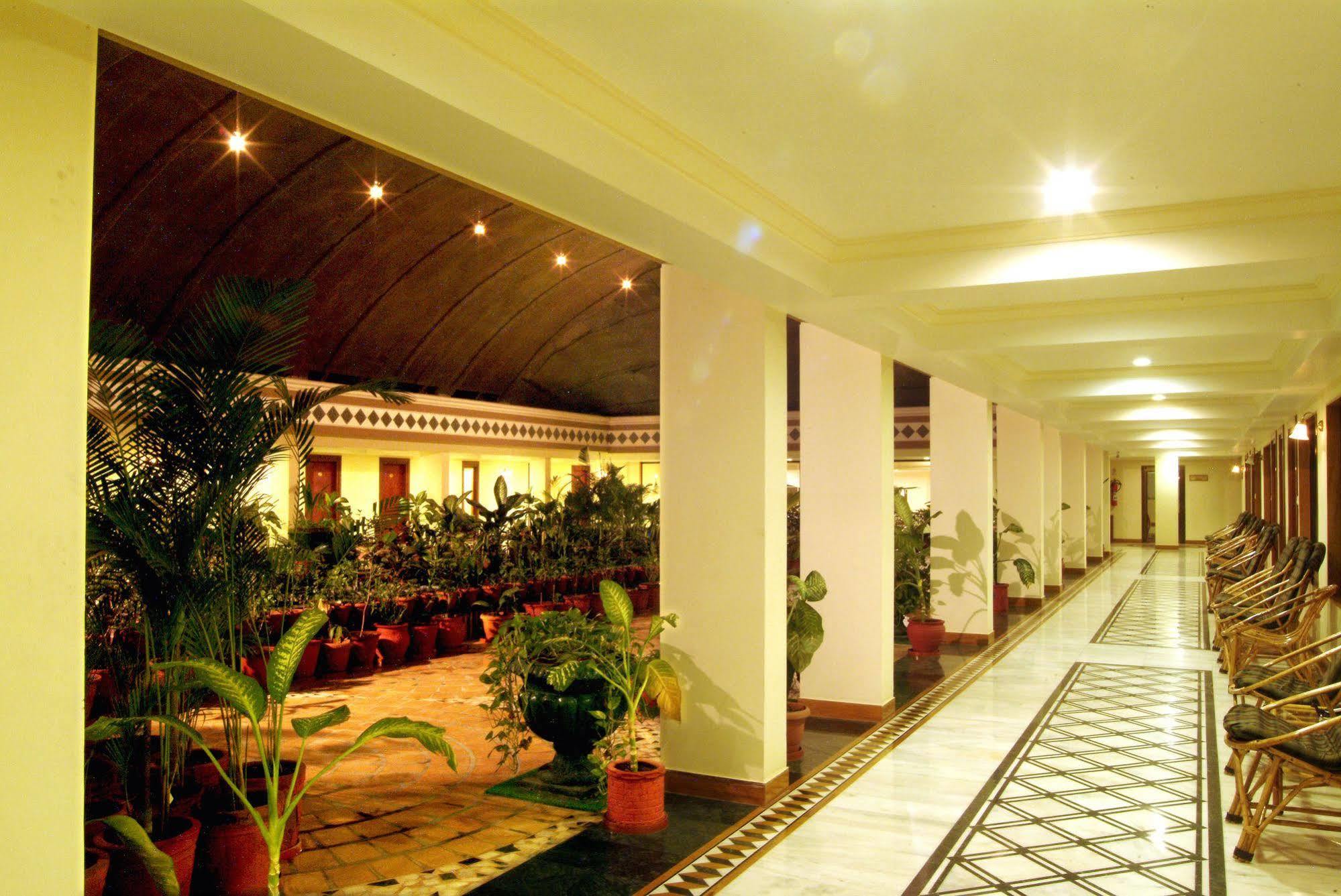 The Grand Regency Hotel Rajkot Exterior photo